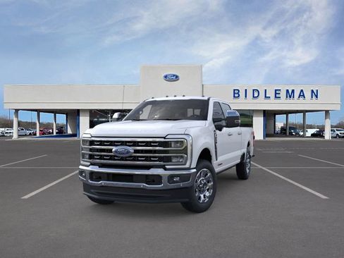 New 2026 Ford F250 Lariat w/ Lariat Ultimate Package image 2