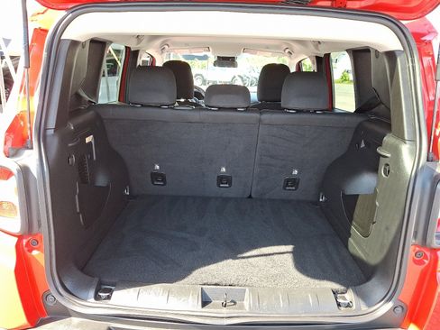 Certified 2023 Jeep Renegade Latitude image 27