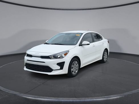 Used 2023 Kia Rio LX FWD image 4