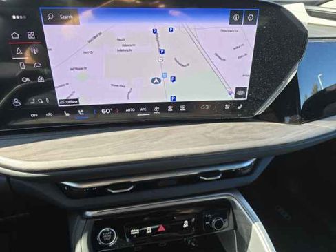 Used 2025 Audi Q5 Premium Plus w/ Premium Plus image 41