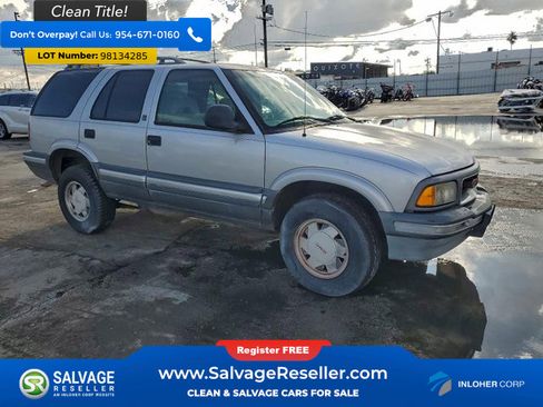 Used 1996 GMC Jimmy 2WD 4-Door image 5