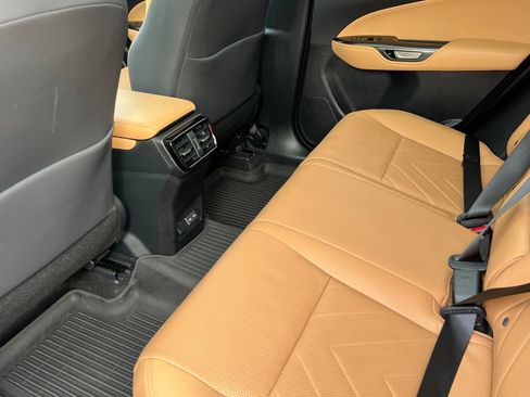 Used 2022 Lexus NX 350h AWD image 9