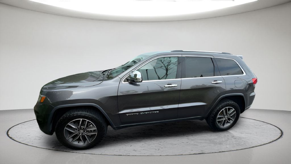 Used 2018 Jeep Grand Cherokee Limited AWD/4WD image 1