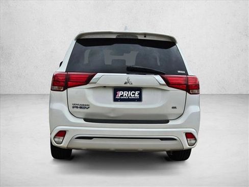 Used 2022 Mitsubishi Outlander SEL AWD/4WD image 5