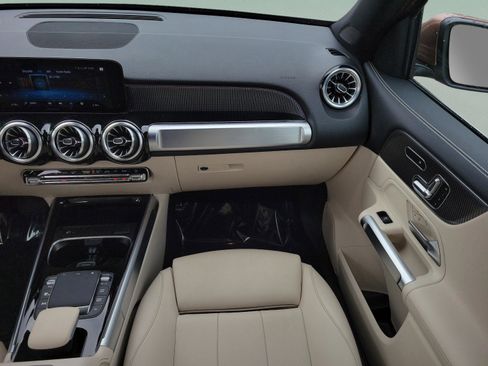 Certified 2023 Mercedes-Benz GLB 250 GLB 250 image 19