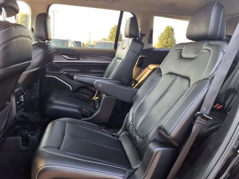 Certified 2021 Jeep Grand Cherokee L Limited image 10