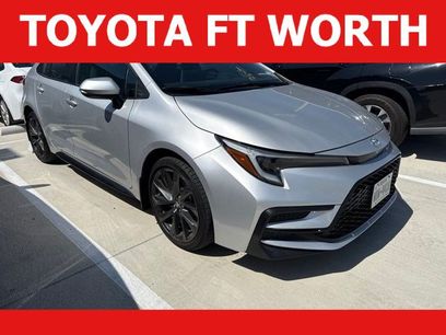 Used 2025 Toyota Corolla SE w/ SE Premium Package