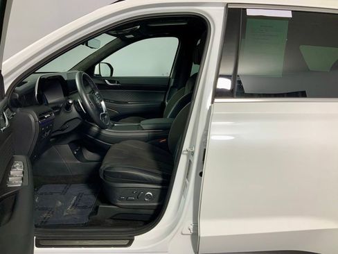 Used 2025 Hyundai Palisade Calligraphy AWD/4WD image 23