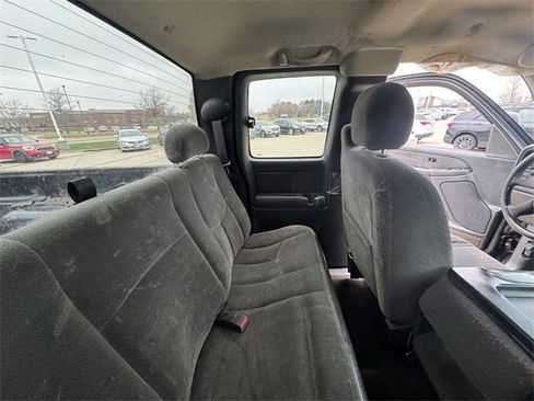 Used 2003 Chevrolet Silverado 2500 LS image 11
