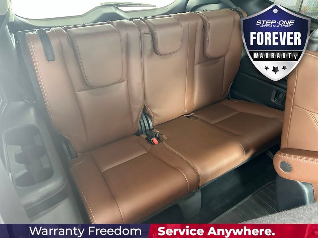Used 2019 Subaru Ascent Touring w/ Popular Package #3 AWD/4WD image 38
