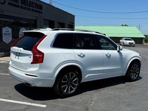Used 2018 Volvo XC90 T6 Momentum w/ Convenience Package AWD/4WD image 18