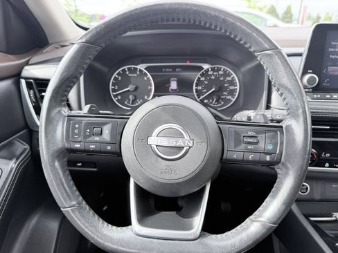 Certified 2023 Nissan Rogue SV w/ SV Premium Package AWD/4WD image 13