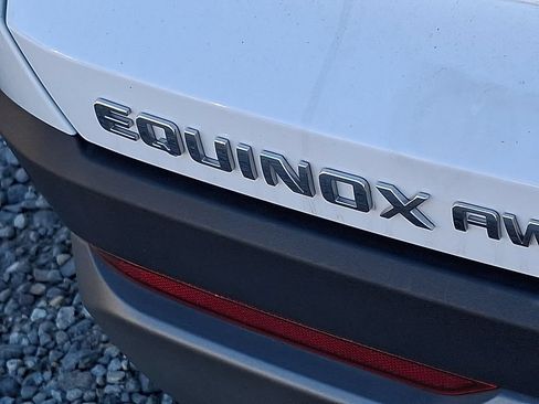 Certified 2025 Chevrolet Equinox LT w/ Convenience Package II AWD/4WD image 30