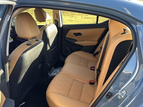 New 2025 Nissan Sentra SV w/ SV Premium Package image 9