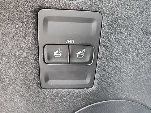 Used 2023 Hyundai Palisade SEL AWD/4WD image 15