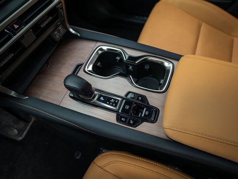 Used 2024 Lexus RX 350 Premium image 19