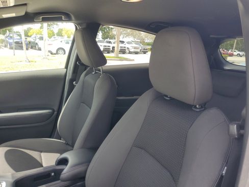 Used 2022 Honda HR-V Sport image 17