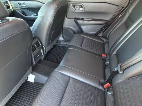 Used 2025 Nissan Rogue SV w/ Rock Creek Premium Package AWD/4WD image 24