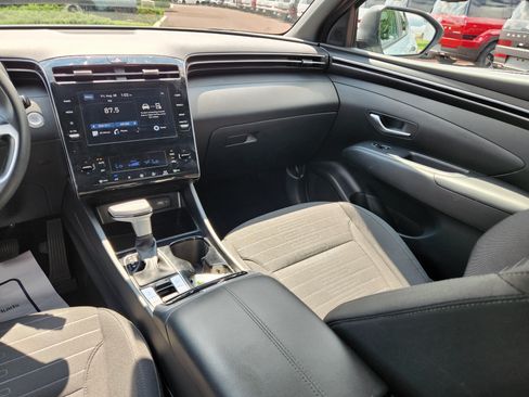 Used 2024 Hyundai Santa Cruz SEL AWD/4WD image 14