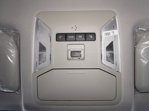 New 2025 Toyota RAV4 LE image 17