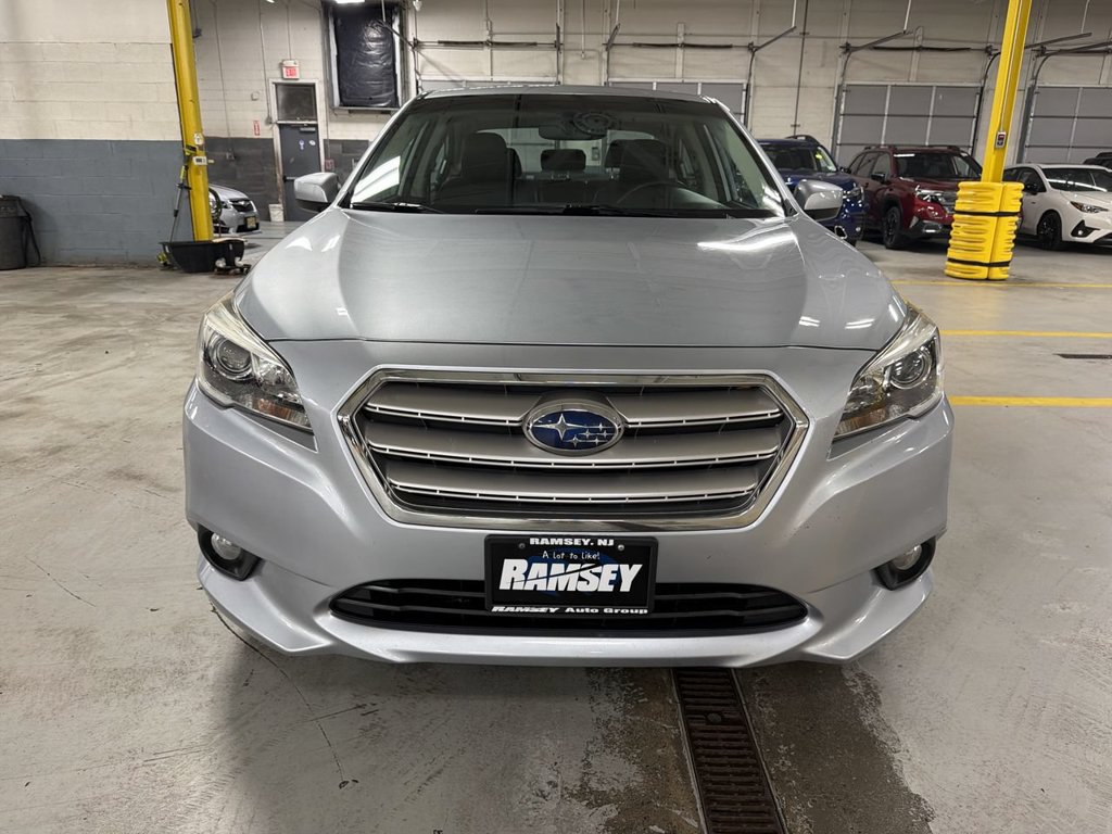 Used 2017 Subaru Legacy 2.5i Premium w/ Moonroof Package AWD/4WD image 3