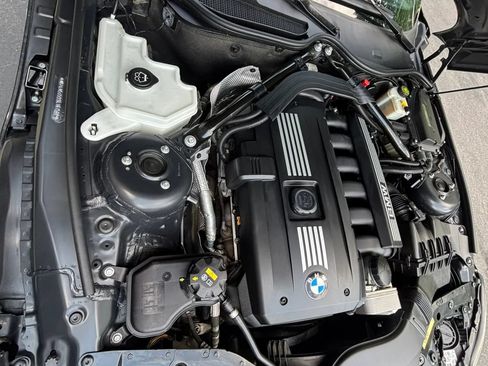 Used 2009 BMW Z4 sDrive30i RWD image 37