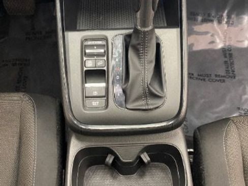 Used 2023 Honda CR-V EX image 16
