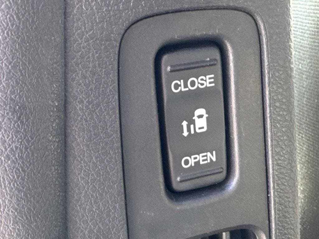Used 2025 Honda Odyssey EX-L image 20