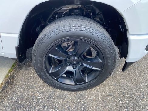 Used 2023 RAM 1500 Big Horn AWD/4WD image 15