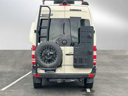 Used 2018 Mercedes-Benz Sprinter 2500 image 4