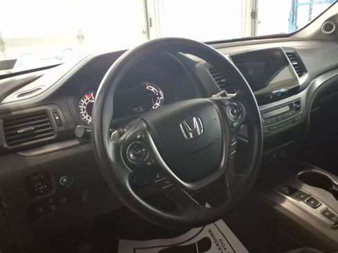 Certified 2020 Honda Ridgeline Sport image 11