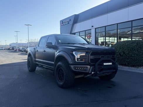 Used 2018 Ford F150 Raptor w/ Equipment Group 802A Luxury image 1