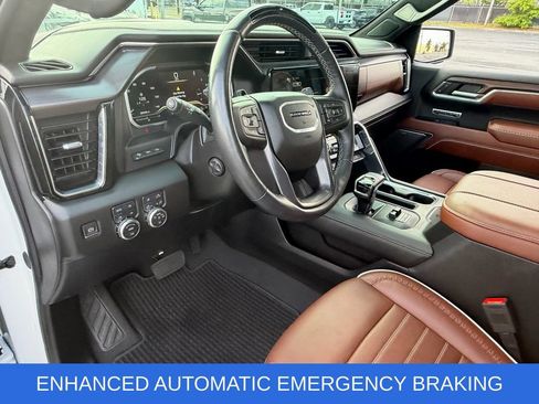 Used 2024 GMC Sierra 1500 Denali Ultimate AWD/4WD image 10