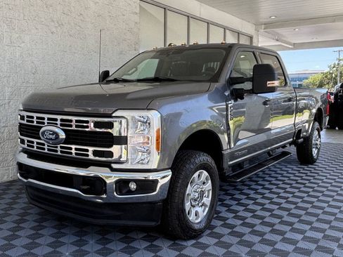 Used 2023 Ford F250 XLT w/ 360-Degree Camera Package AWD/4WD image 1
