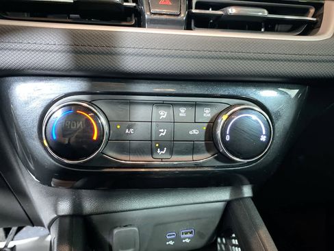 Used 2024 Chevrolet TrailBlazer LT image 20