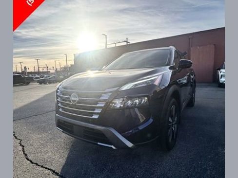 Certified 2024 Nissan Rogue SL image 1