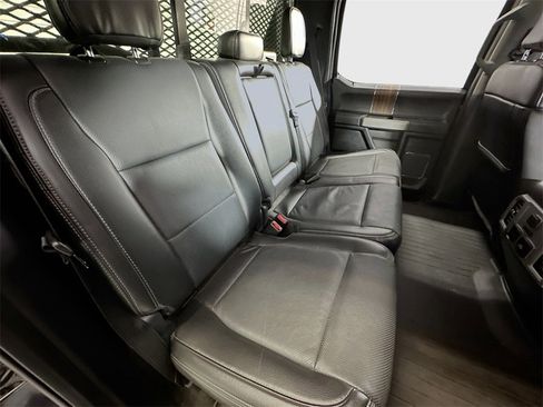 Used 2017 Ford F150 Lariat w/ Equipment Group 502A Luxury image 28