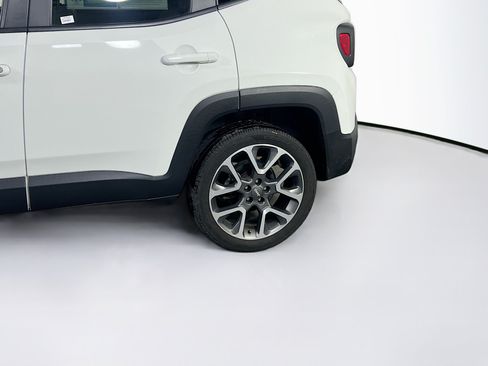 Used 2022 Jeep Renegade Limited w/ Sun, Sound & Wheels Group AWD/4WD image 31