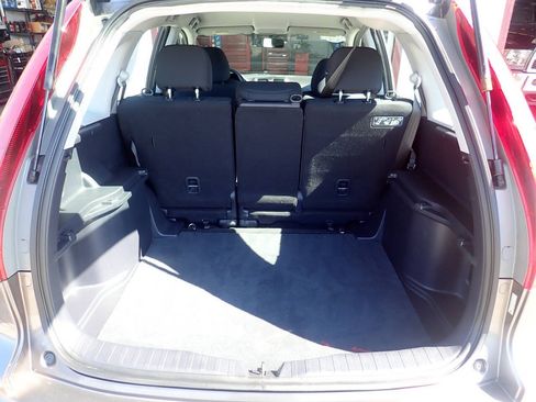 Used 2011 Honda CR-V LX image 17