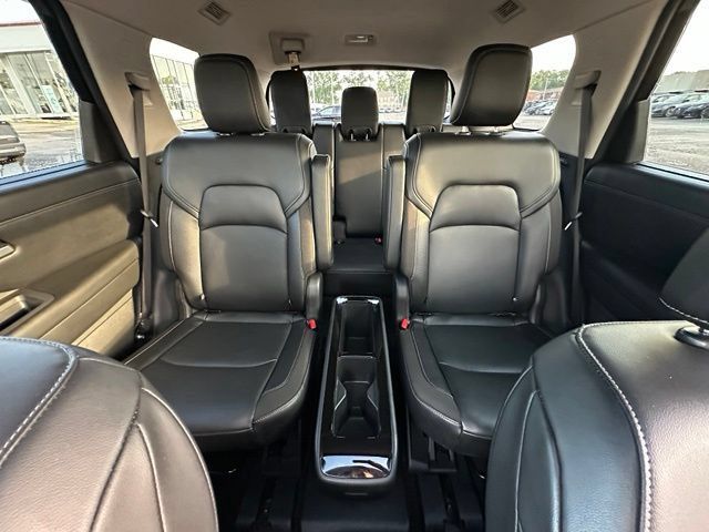 Certified 2022 Nissan Pathfinder SL w/ SL Premium Package AWD/4WD image 26