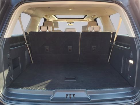 Used 2024 Ford Expedition Max Limited image 31