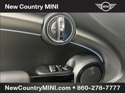 Certified 2023 MINI Cooper 2-Door Hardtop FWD image 12