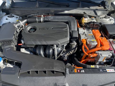 Used 2023 Hyundai Sonata SEL w/ Cargo Package image 6