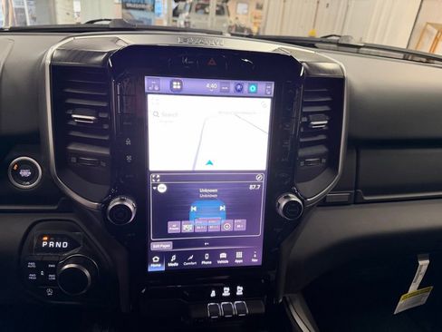 New 2026 RAM 1500 4x4 Crew Cab image 23