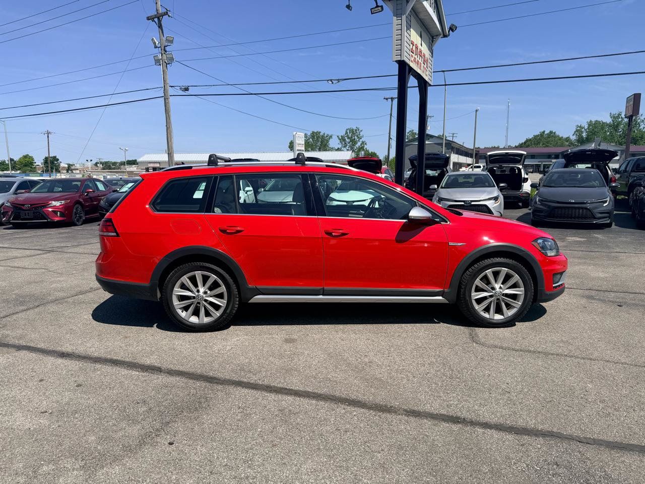 Used 2019 Volkswagen Golf Alltrack SE AWD/4WD image 6