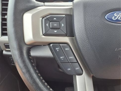 Used 2021 Ford F350 Lariat w/ Lariat Ultimate Package AWD/4WD image 13
