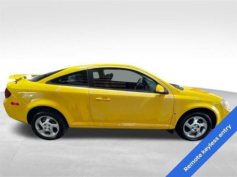 Used 2007 Pontiac G5 FWD image 4
