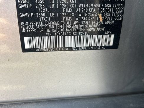 Used 2025 Subaru Outback Premium AWD/4WD image 3