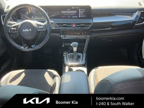 Certified 2025 Kia Seltos S AWD/4WD image 15