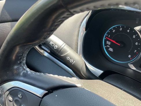 Used 2019 Chevrolet Traverse LT AWD/4WD image 42